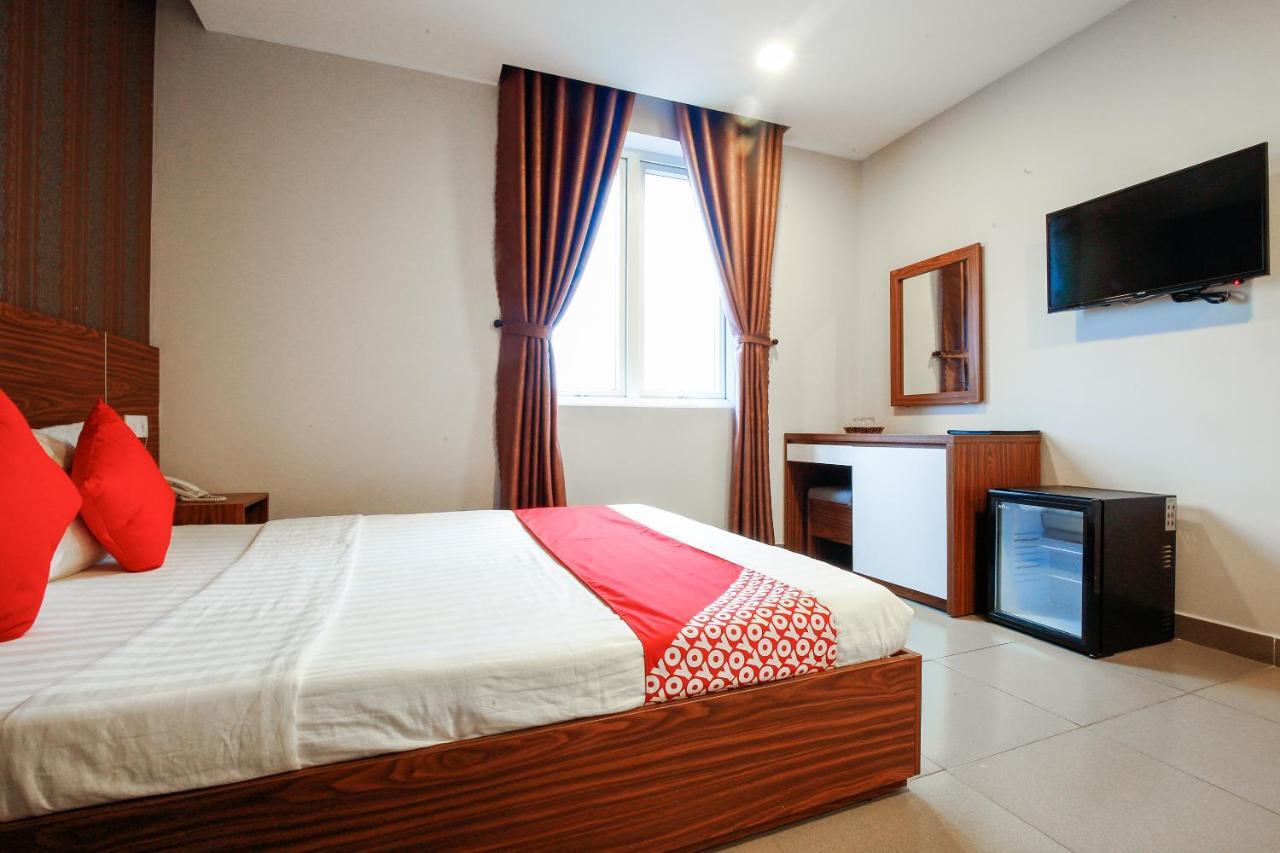 Oyo 491 Truong Sa Hotel Da Nang Exterior foto