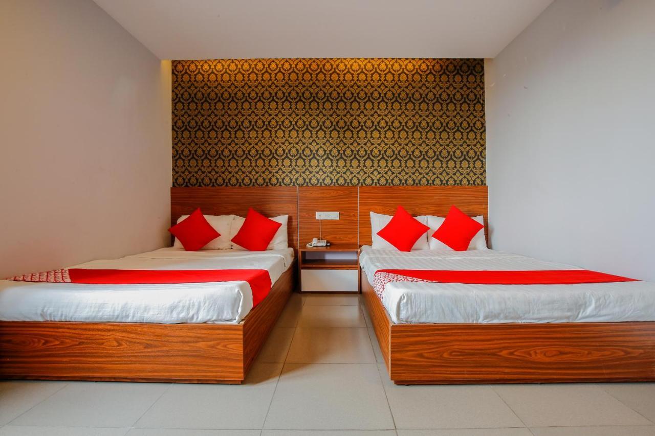 Oyo 491 Truong Sa Hotel Da Nang Exterior foto
